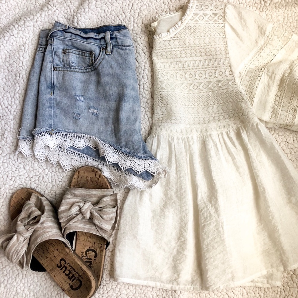 Free People Lace Shorts